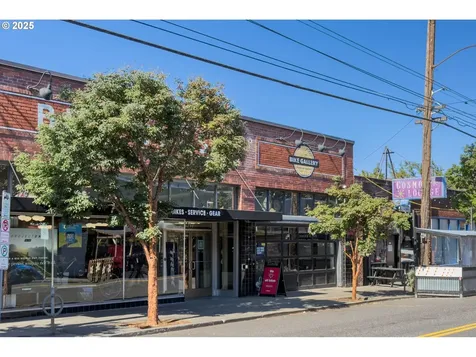 1219 SE Rhine Street Portland OR 97202