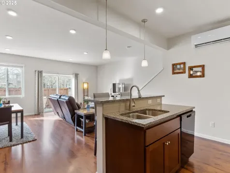 17562 SW Devonshire Way Sherwood OR 97140