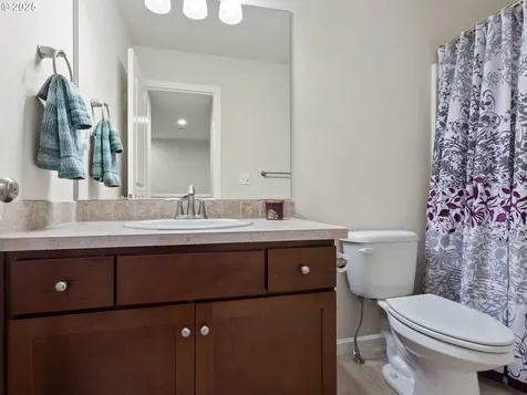 17562 SW Devonshire Way Sherwood OR 97140