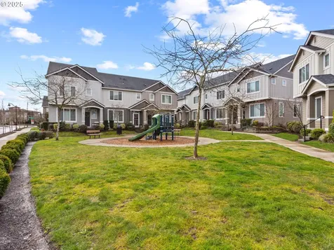 17562 SW Devonshire Way Sherwood OR 97140