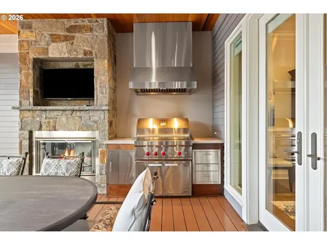 16871 Greenbrier Road Lake Oswego OR 97034