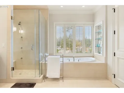 16871 Greenbrier Road Lake Oswego OR 97034