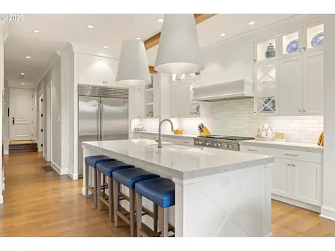 16871 Greenbrier Road Lake Oswego OR 97034