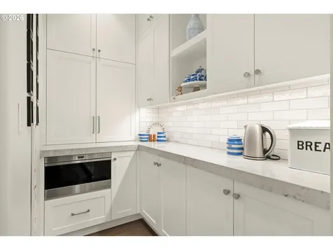 16871 Greenbrier Road Lake Oswego OR 97034