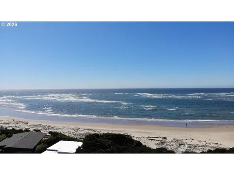 SW La Barre Drive Waldport OR 97394