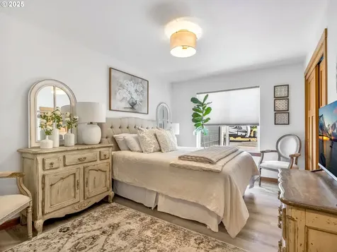 35199 Lyngstad Heights Lane Astoria OR 97103
