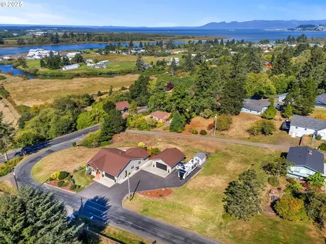 35199 Lyngstad Heights Lane Astoria OR 97103