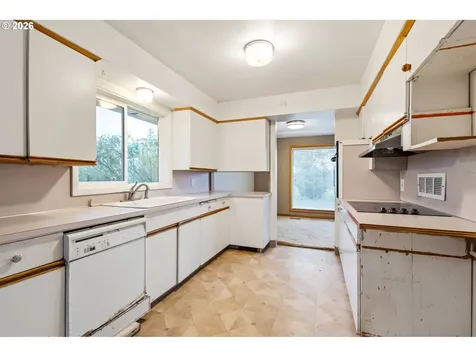 9505 SE 132nd Avenue Happy Valley OR 97086