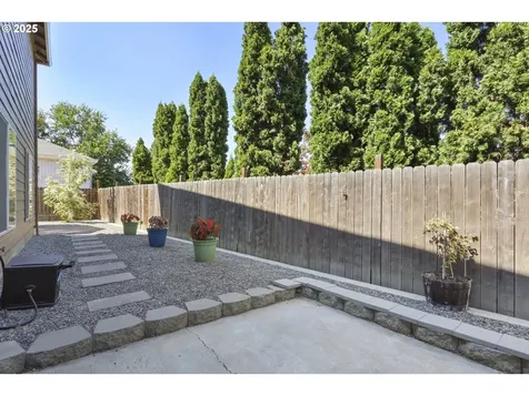 301 W 12th Street The Dalles OR 97058