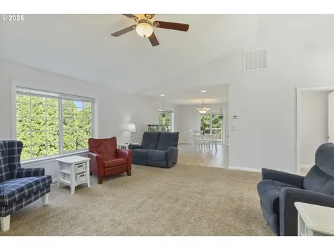 301 W 12th Street The Dalles OR 97058
