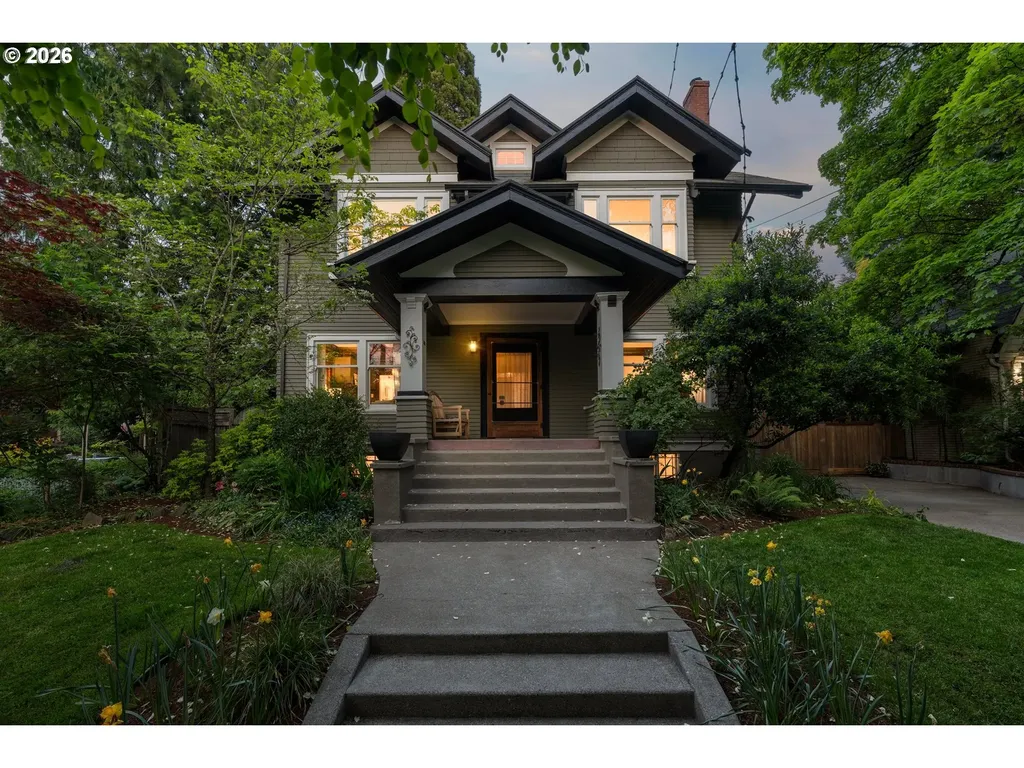2744 NE 16th Avenue Portland OR 97212