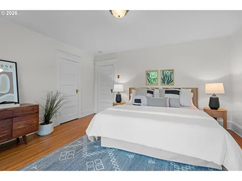 2744 NE 16th Avenue Portland OR 97212