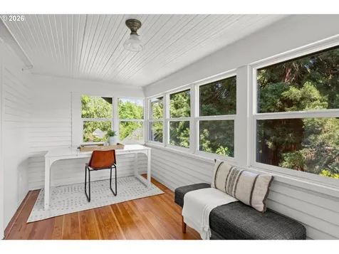 2744 NE 16th Avenue Portland OR 97212