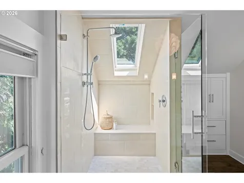 2744 NE 16th Avenue Portland OR 97212