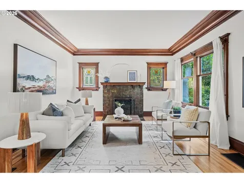 2744 NE 16th Avenue Portland OR 97212