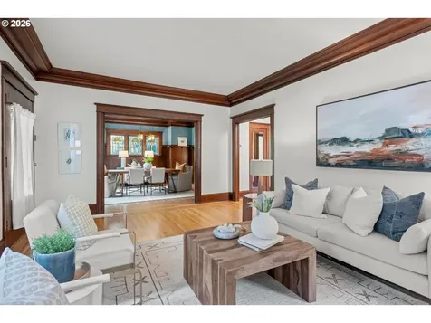 2744 NE 16th Avenue Portland OR 97212