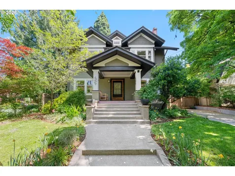 2744 NE 16th Avenue Portland OR 97212