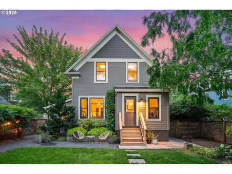 3815 NE 8th Avenue Portland OR 97212