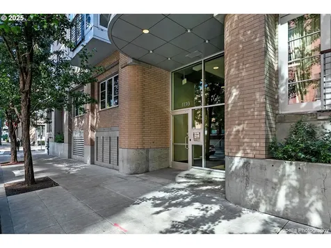1130 NW 12th Avenue Portland OR 97209