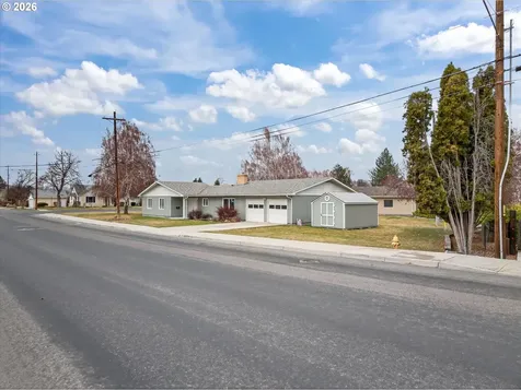 1900 D Street Baker City OR 97814