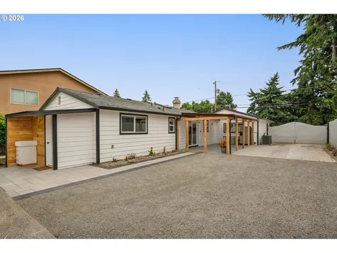 7603 SE Flavel Street Portland OR 97206