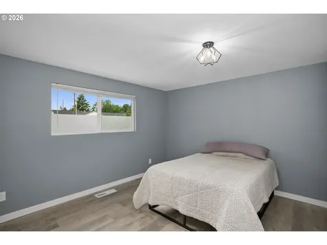 7603 SE Flavel Street Portland OR 97206