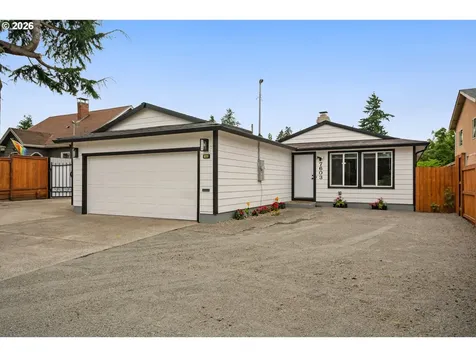 7603 SE Flavel Street Portland OR 97206