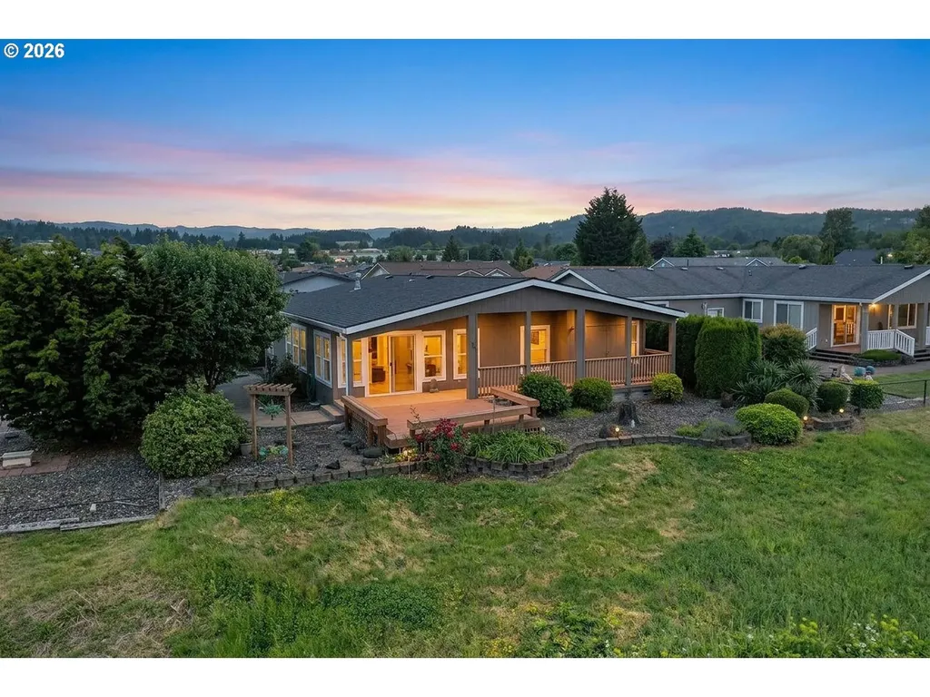 51422 SE Hoodview Drive Scappoose OR 97056