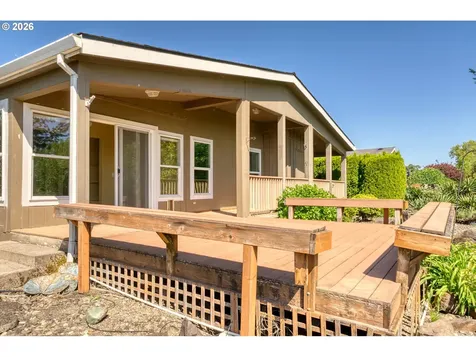 51422 SE Hoodview Drive Scappoose OR 97056