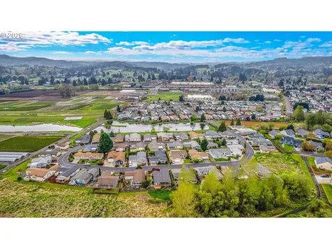 51422 SE Hoodview Drive Scappoose OR 97056
