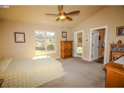 1979 NE Sunset Street Roseburg OR 97470