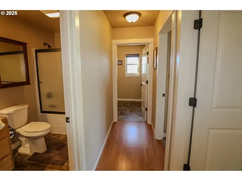 1979 NE Sunset Street Roseburg OR 97470