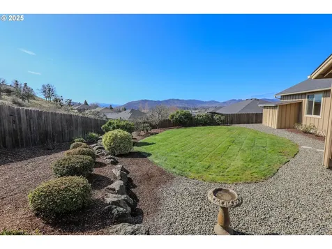 1979 NE Sunset Street Roseburg OR 97470