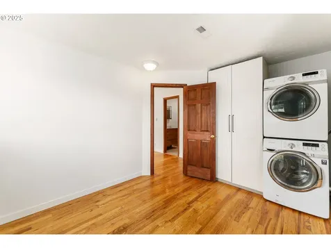 7330 SW 33rd Avenue Portland OR 97219