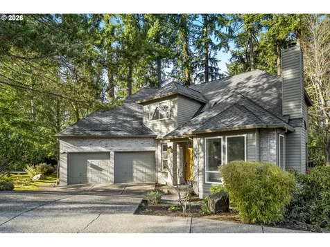 3321 SW Vesta Court Portland OR 97219