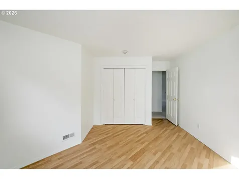 3321 SW Vesta Court Portland OR 97219
