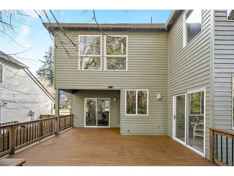 3321 SW Vesta Court Portland OR 97219