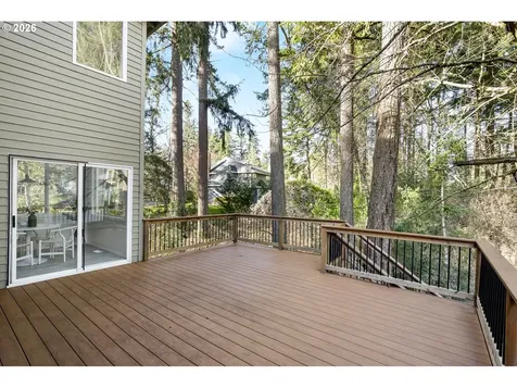 3321 SW Vesta Court Portland OR 97219