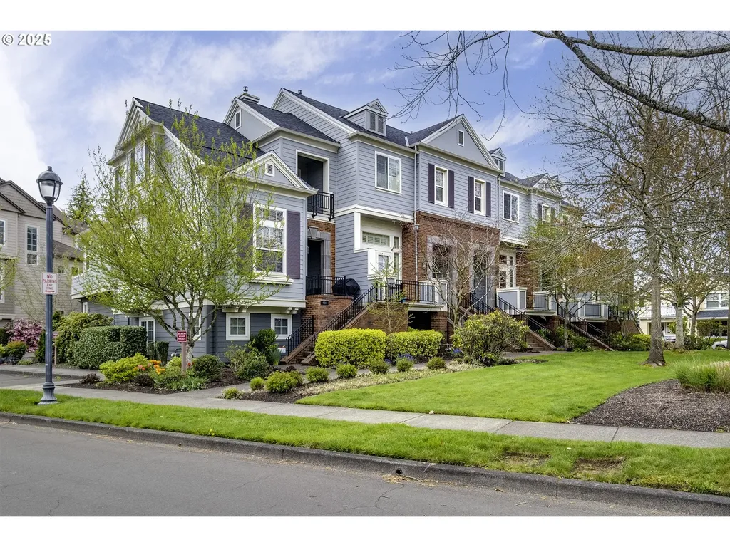 6644 NE Rosebay Drive Hillsboro OR 97124