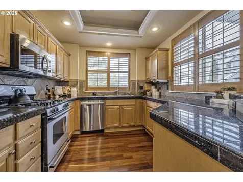 6644 NE Rosebay Drive Hillsboro OR 97124