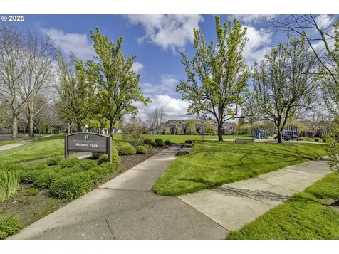 6644 NE Rosebay Drive Hillsboro OR 97124