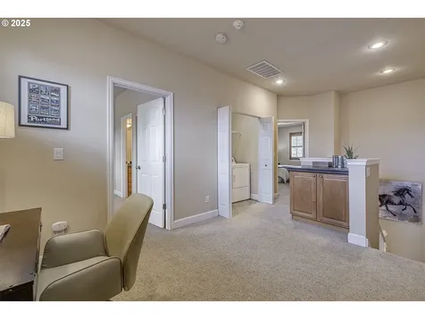 6644 NE Rosebay Drive Hillsboro OR 97124