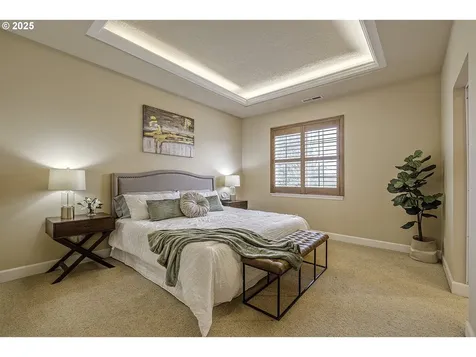 6644 NE Rosebay Drive Hillsboro OR 97124