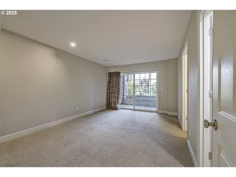 6644 NE Rosebay Drive Hillsboro OR 97124