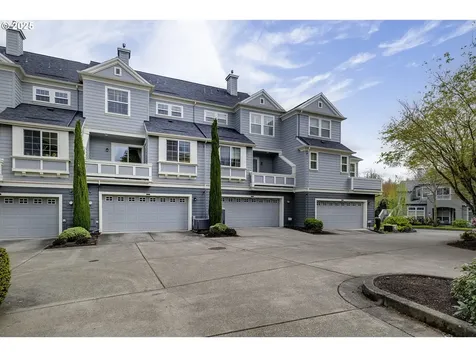 6644 NE Rosebay Drive Hillsboro OR 97124
