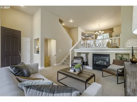 6644 NE Rosebay Drive Hillsboro OR 97124