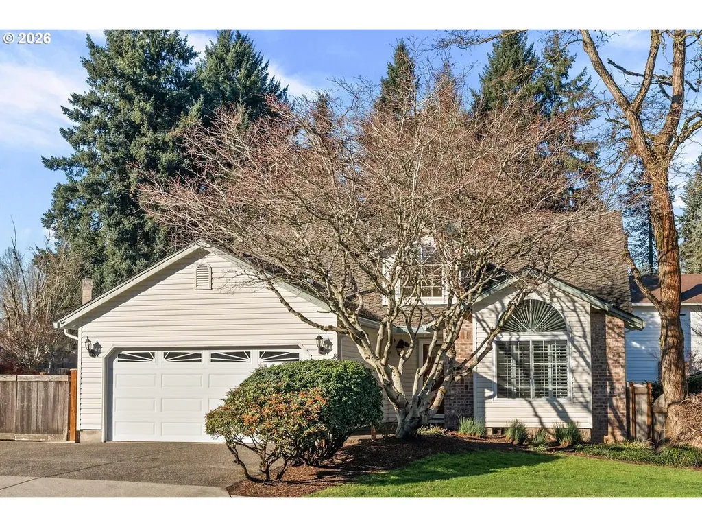 8203 SW Matthew Park Street Portland OR 97224