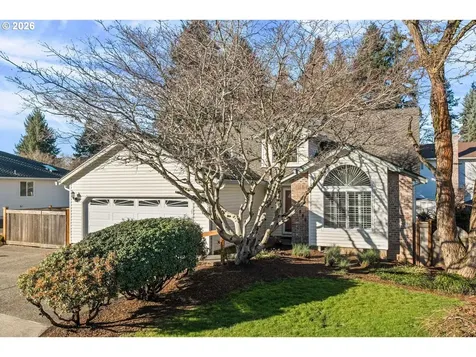 8203 SW Matthew Park Street Portland OR 97224