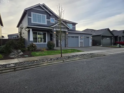 8207 NE 168th Place Vancouver WA 98682