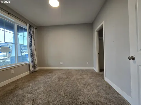 8207 NE 168th Place Vancouver WA 98682
